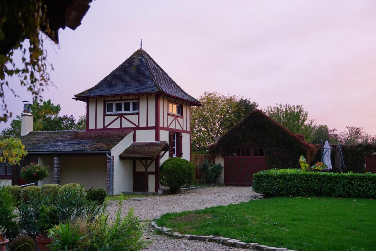 Apartamento Manoir De La Comtesse Chailly-en-Biere Exterior foto